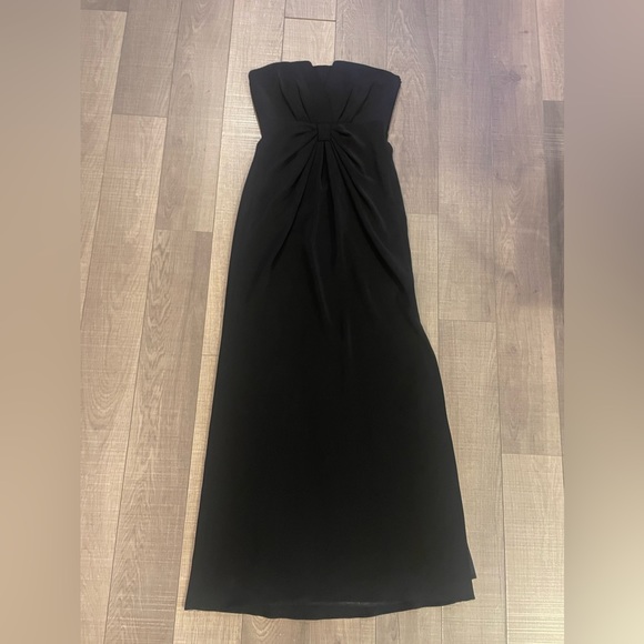 Size 4 - Picture 4 of 5